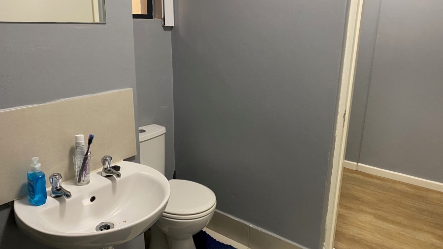 To Let 1 Bedroom Property for Rent in Thornton Western Cape